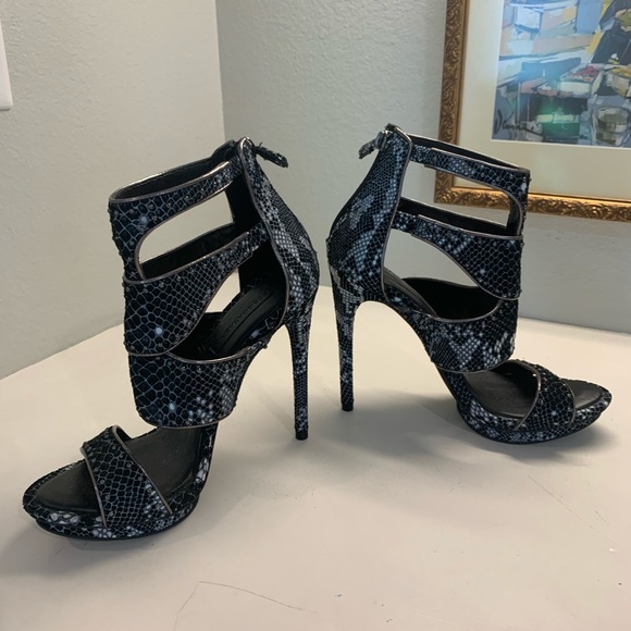 Bcbgmaxazria High Heels - Picture 2 of 7